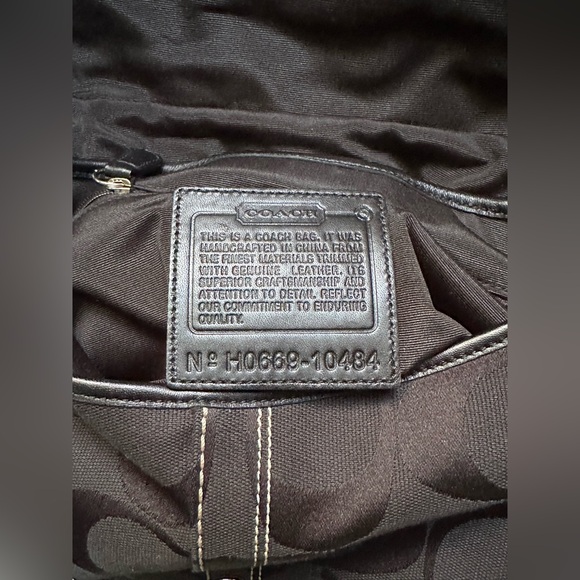 Coach Soho Shoulder Bag - Picture 4 of 5